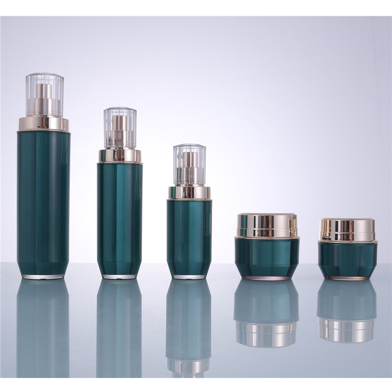 Classic Cosmetic Packaging Cylindrical Emerald Green Acrylic/PS Bottle with Golden Pump